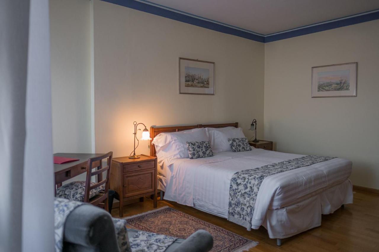 Albergo Real Castello Verduno Екстериор снимка