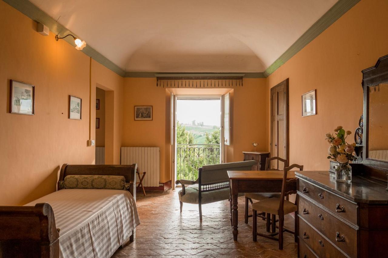 Albergo Real Castello Verduno Екстериор снимка