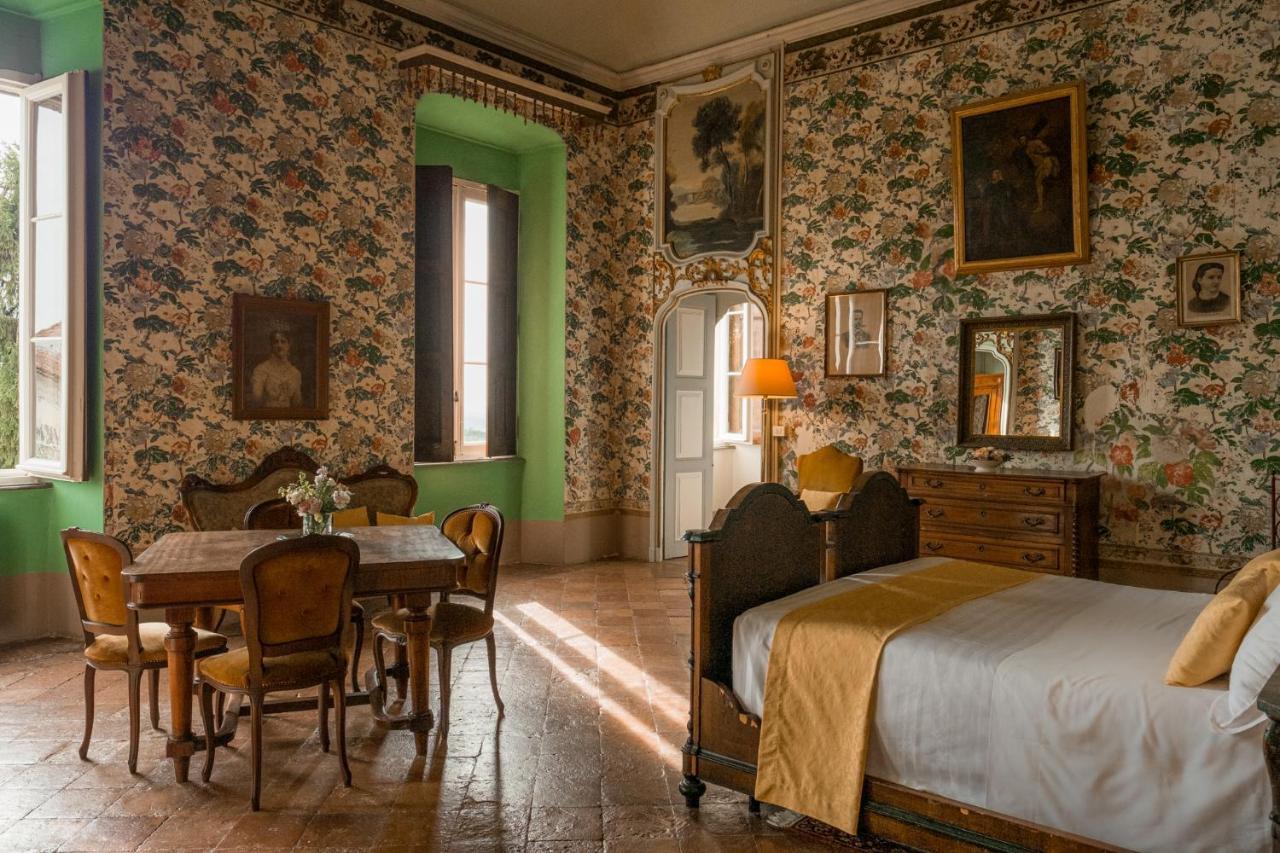 Albergo Real Castello Verduno Екстериор снимка
