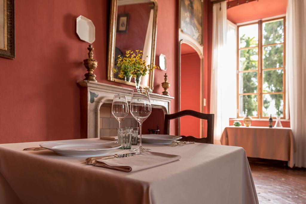 Albergo Real Castello Verduno Екстериор снимка